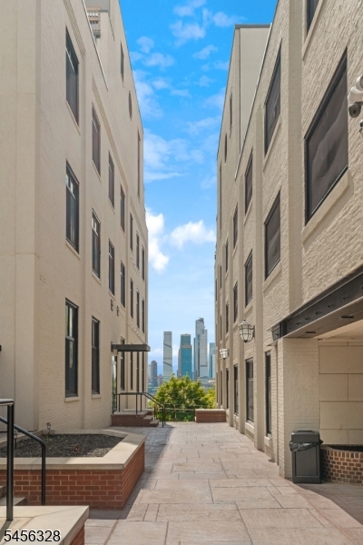 518 Gregory Avenue 425 Weehawken NJ 07086