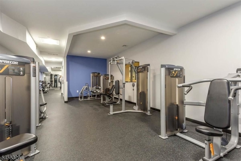518 Gregory Avenue 425 Weehawken NJ 07086