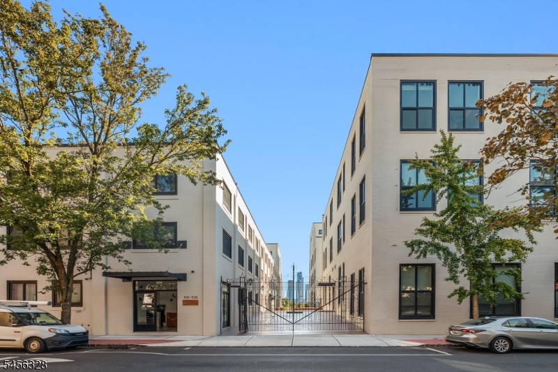 518 Gregory Avenue 425 Weehawken NJ 07086
