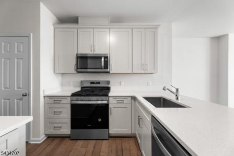19 South Davenport Street Somerville NJ 08876