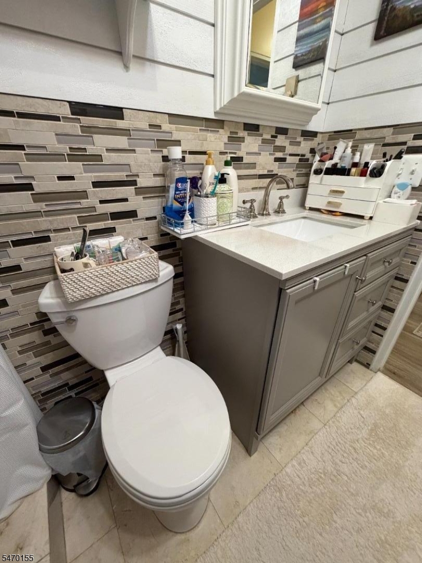 129 W 33rd Street Bayonne NJ 07002