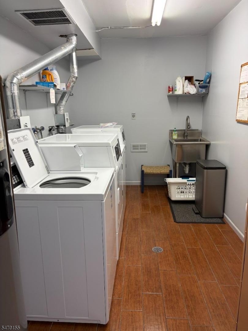 129 W 33rd Street Bayonne NJ 07002
