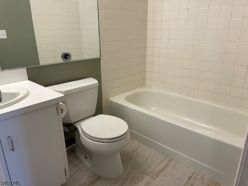 37 Fisher Drive Franklin NJ 08823