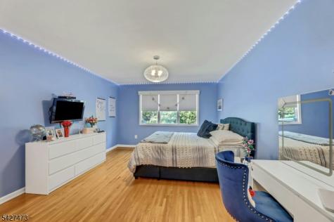100 Easedale Road Wayne NJ 07470