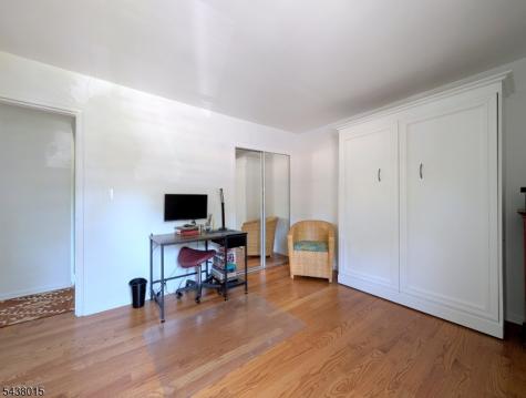 9 West Court Westfield NJ 07090