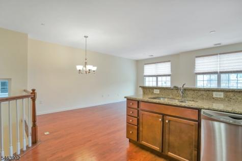 308 Rotando Way Morris Plains NJ 07950