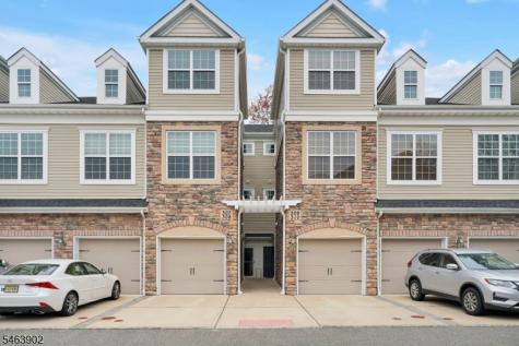 308 Rotando Way Morris Plains NJ 07950