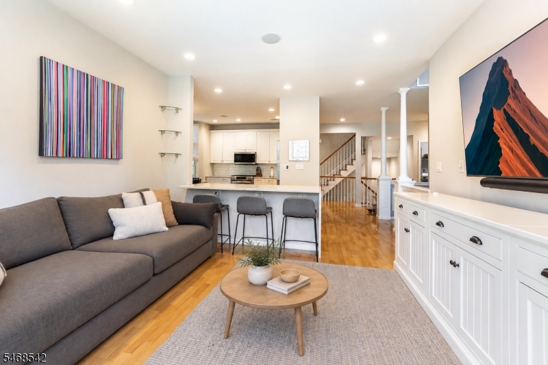 517 Regal Boulevard Livingston NJ 07039