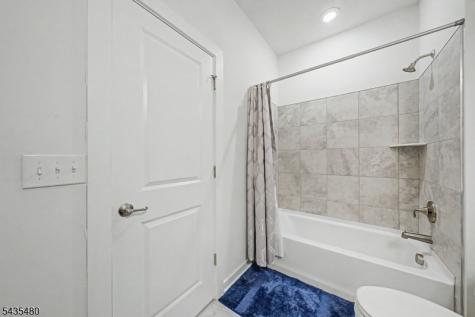 411 Parkview Lane Rockaway NJ 07866