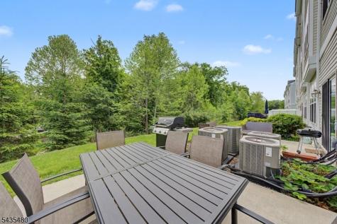 411 Parkview Lane Rockaway NJ 07866