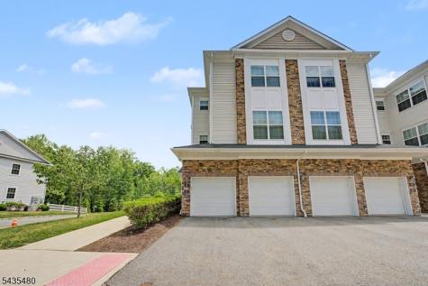 411 Parkview Lane Rockaway NJ 07866