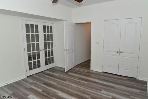 2103 Neville Court Franklin NJ 08873