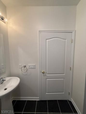 2103 Neville Court Franklin NJ 08873