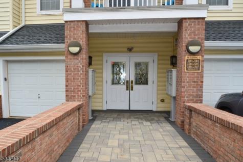 2103 Neville Court Franklin NJ 08873