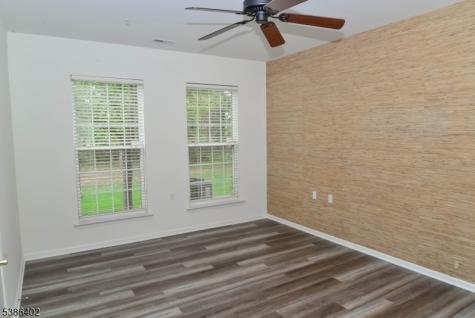 2103 Neville Court Franklin NJ 08873