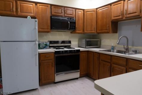 5 Elm Terrace Raritan NJ 08822