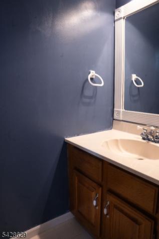 5 Elm Terrace Raritan NJ 08822
