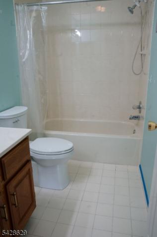 5 Elm Terrace Raritan NJ 08822
