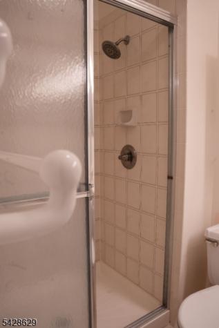 5 Elm Terrace Raritan NJ 08822