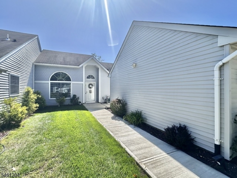 589 Madison Drive Monroe NJ 08831