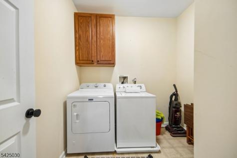 4 Quarry Drive Woodland Park NJ 07424