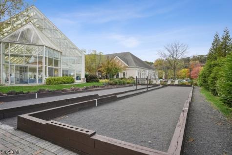 4 Quarry Drive Woodland Park NJ 07424