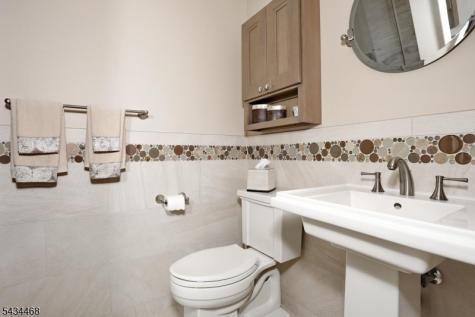 164 Winchester Court Washington NJ 07676