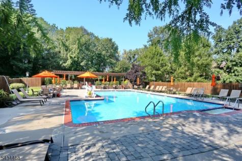 164 Winchester Court Washington NJ 07676