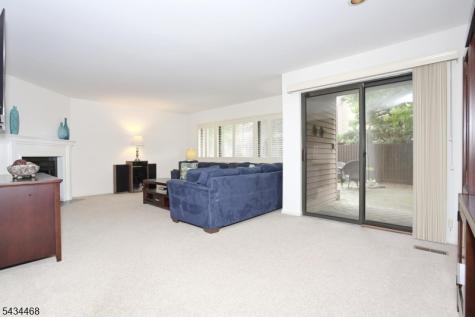 164 Winchester Court Washington NJ 07676