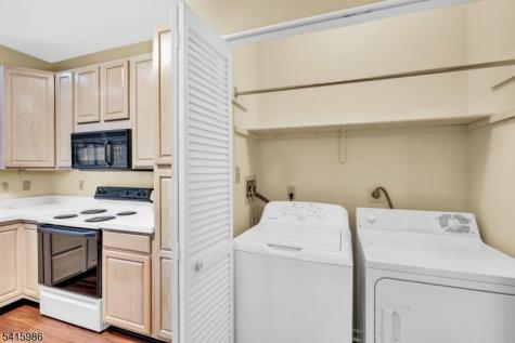 29 Heatherwood Lane Bedminster NJ 07921