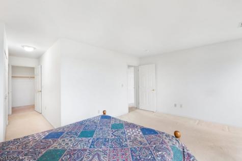 29 Heatherwood Lane Bedminster NJ 07921