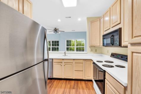 29 Heatherwood Lane Bedminster NJ 07921