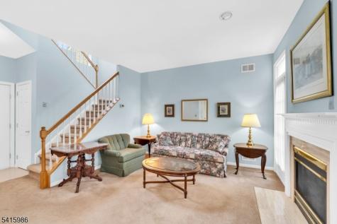 29 Heatherwood Lane Bedminster NJ 07921