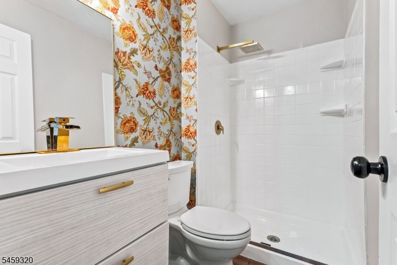 25 Bloomingdale Drive Hillsborough NJ 08844
