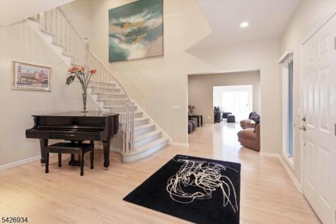 21 Wedgewood Drive Montville NJ 07045