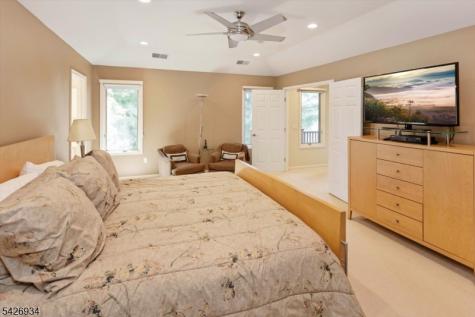 21 Wedgewood Drive Montville NJ 07045