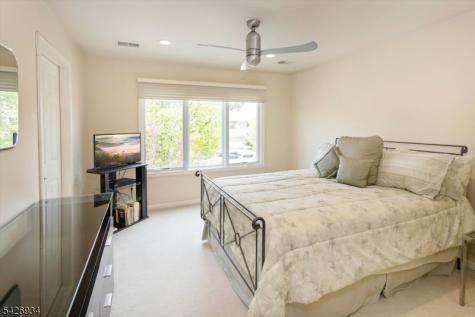 21 Wedgewood Drive Montville NJ 07045