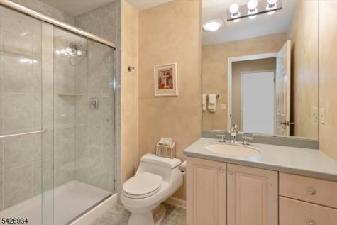 21 Wedgewood Drive Montville NJ 07045