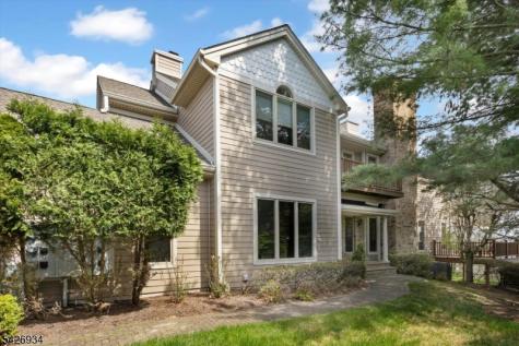 21 Wedgewood Drive Montville NJ 07045