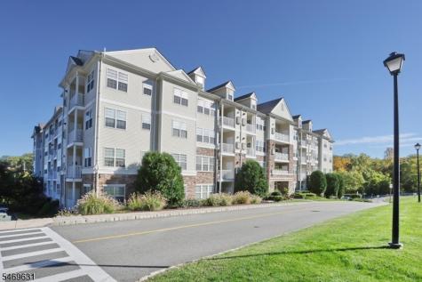5219 Sanctuary Boulevard Riverdale NJ 07457