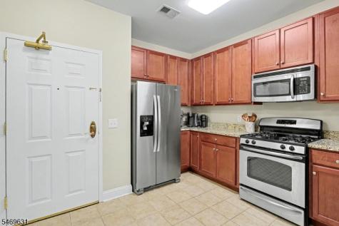 5219 Sanctuary Boulevard Riverdale NJ 07457