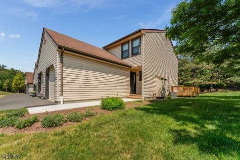 130 Locust Court Raritan NJ 08822