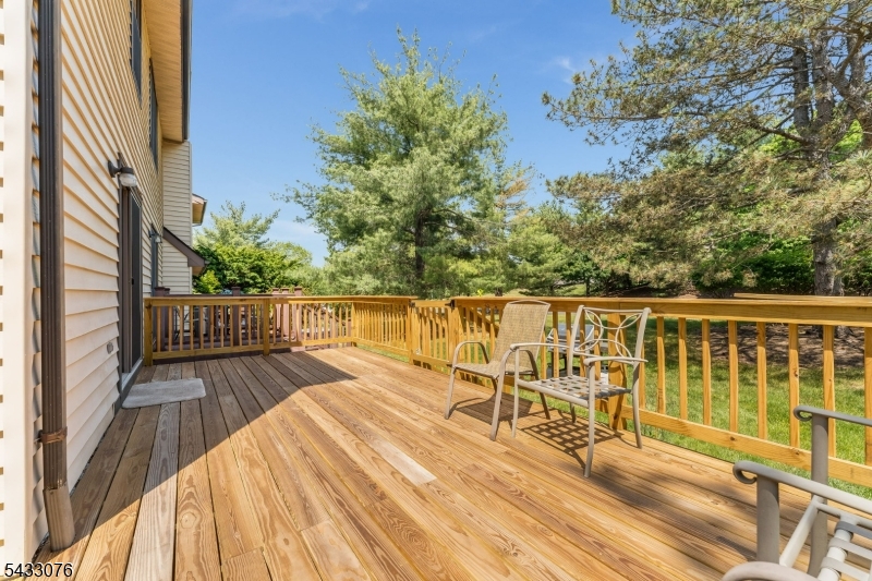 130 Locust Court Raritan NJ 08822