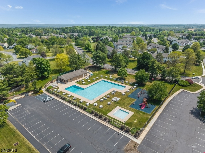 130 Locust Court Raritan NJ 08822