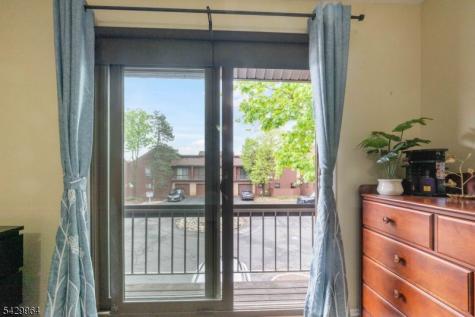 59 Taurus Drive Hillsborough NJ 08844