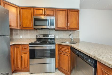 5 Linden Street Hackensack NJ 07601