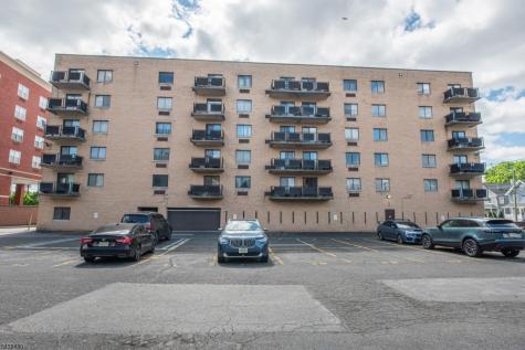 5 Linden Street Hackensack NJ 07601