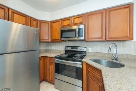 5 Linden Street Hackensack NJ 07601