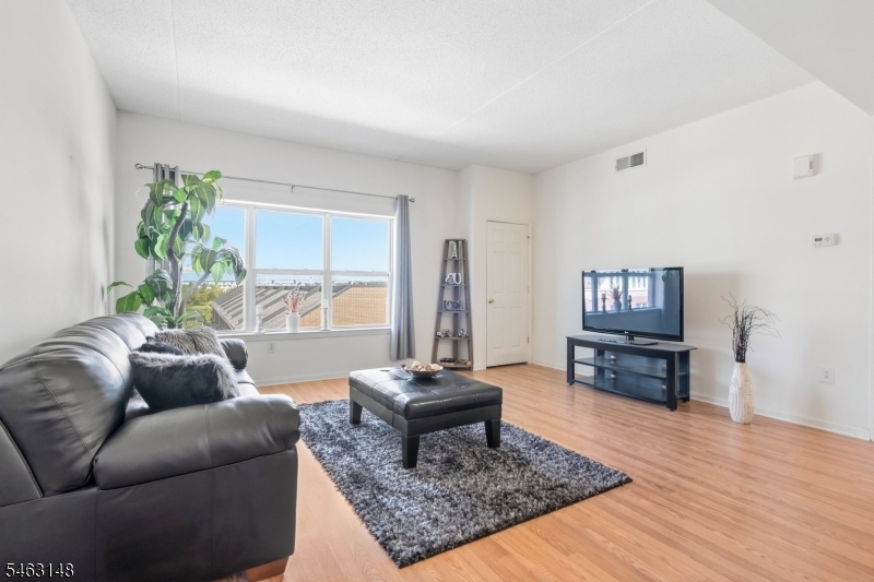 358 Rector Perth Amboy NJ 08861