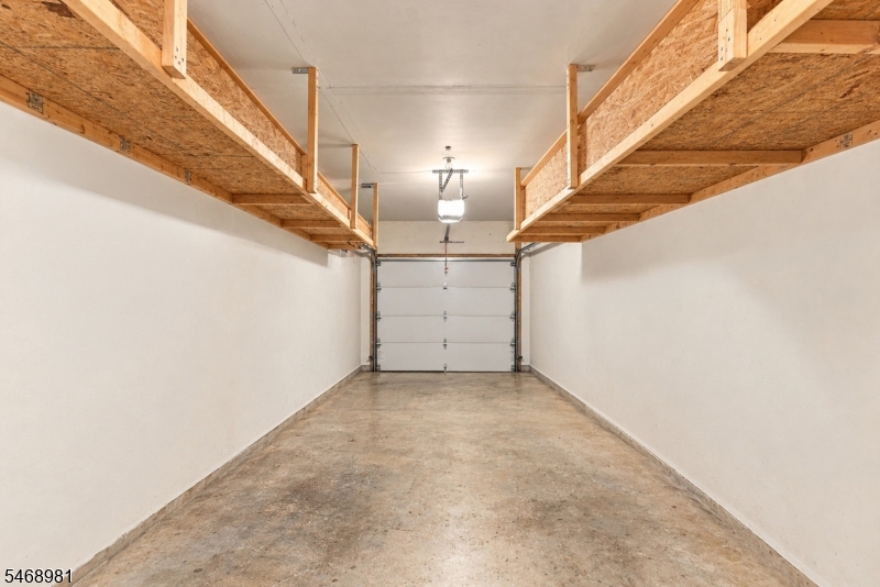 27 Crestmont Road Bedminster NJ 07921